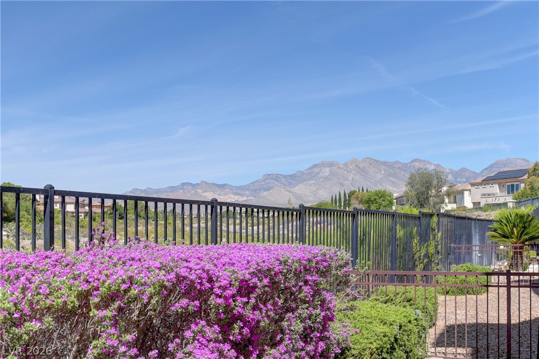 9209 Tudor Park Place Las Vegas NV 89145