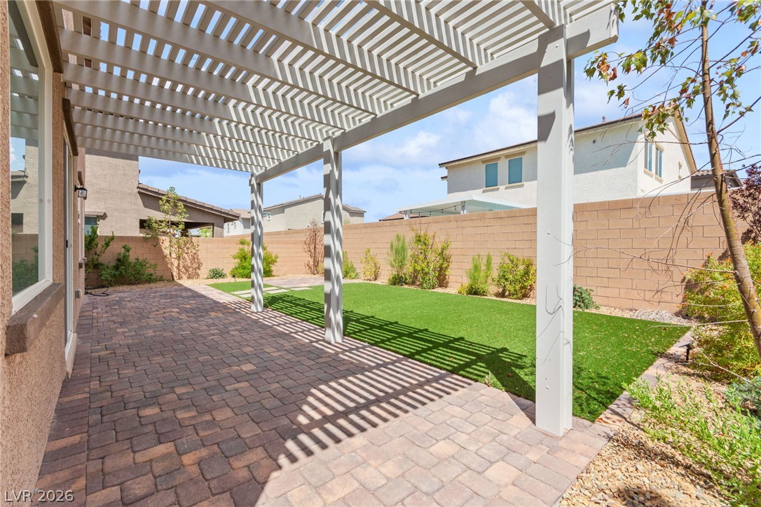 528 Sunny Pointe Street Henderson NV 89011