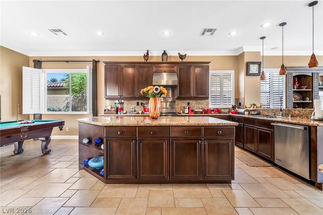 7904 Galloping Hills Street Las Vegas NV 89113