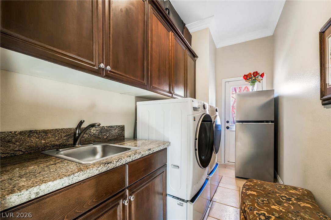 7904 Galloping Hills Street Las Vegas NV 89113