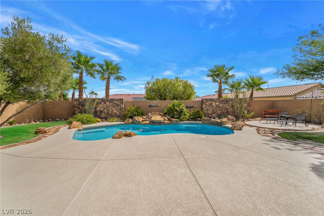 7904 Galloping Hills Street Las Vegas NV 89113