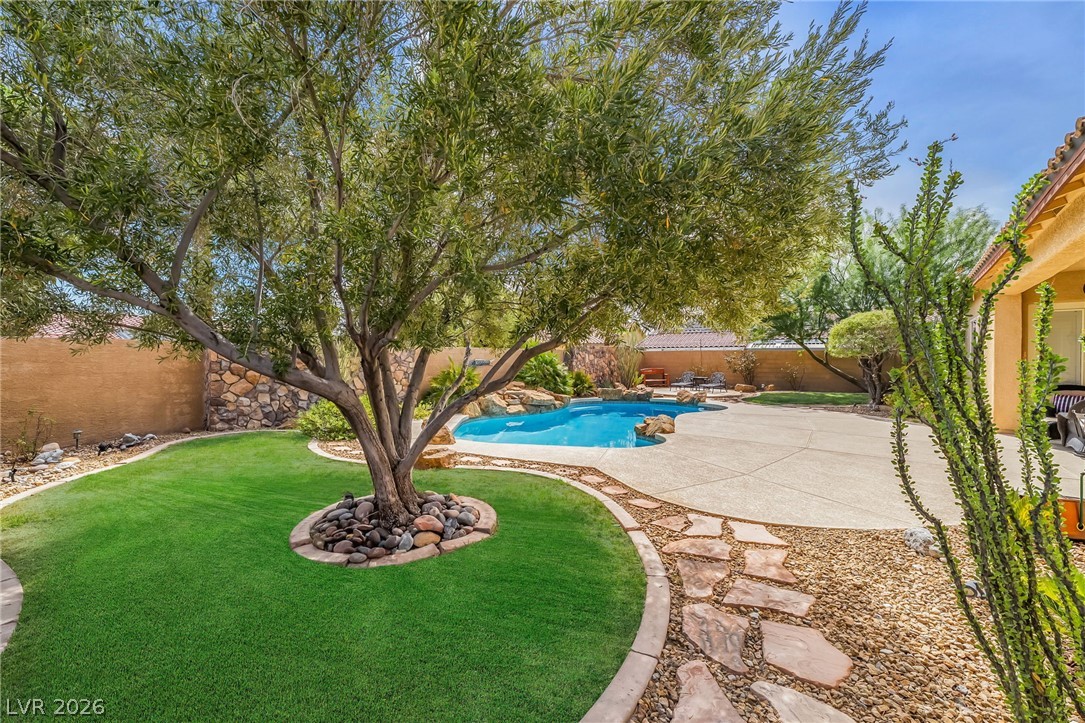 7904 Galloping Hills Street Las Vegas NV 89113