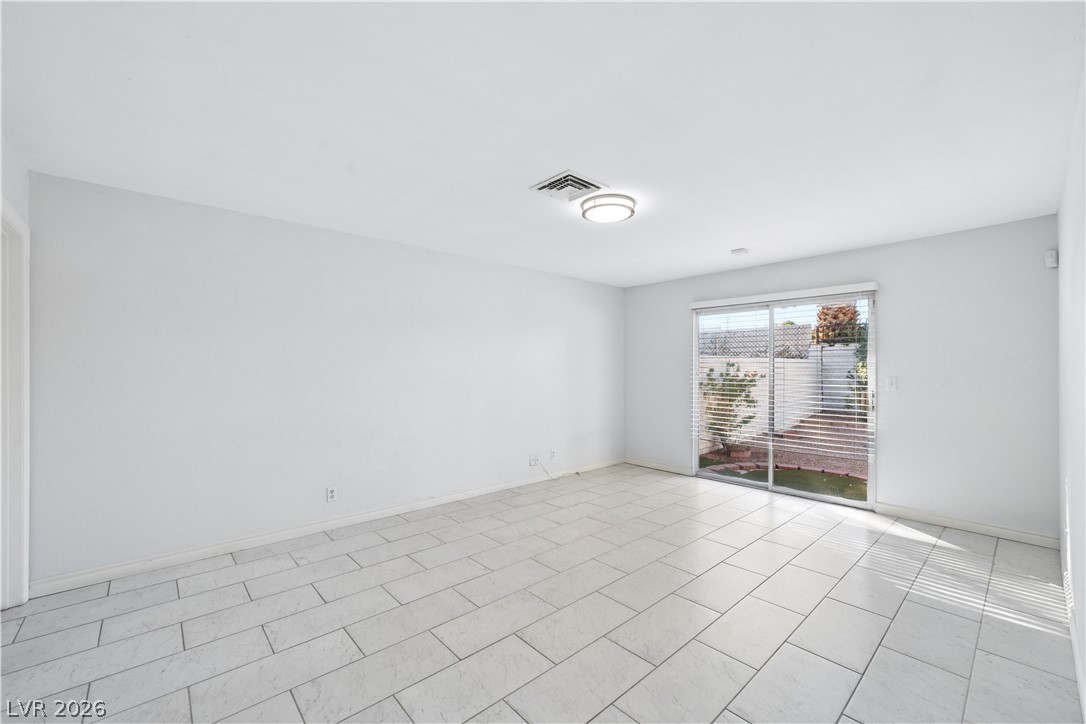 3009 Plaza De Rosa Las Vegas NV 89102