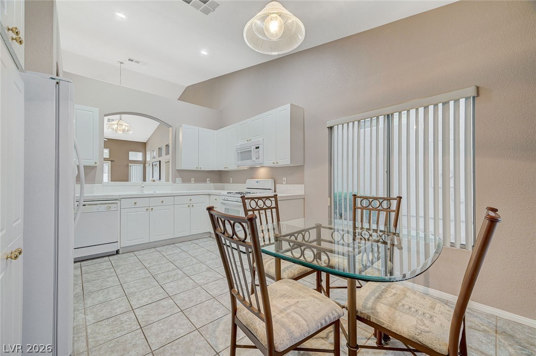 5060 Shadow River Street Las Vegas NV 89148