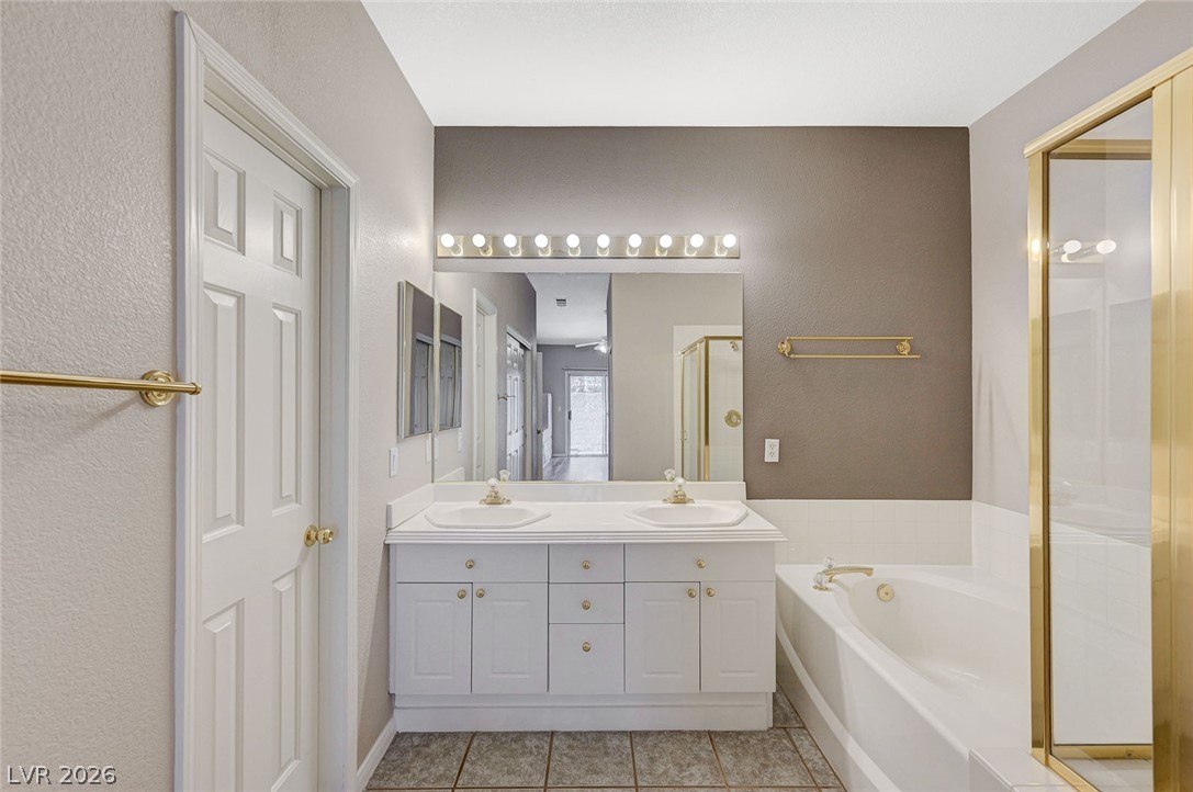 5060 Shadow River Street Las Vegas NV 89148