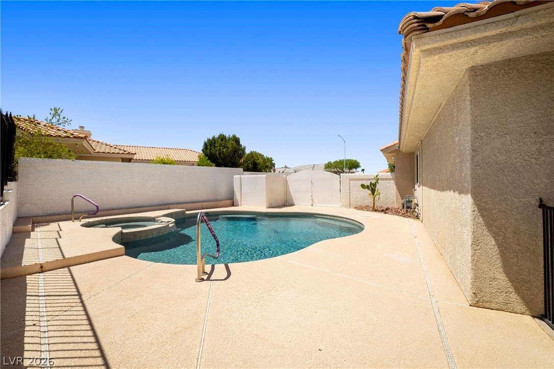 1021 Geranium Drive Henderson NV 89011