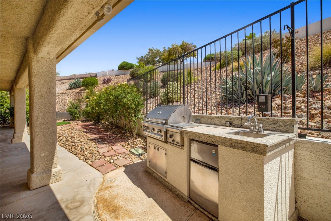 1021 Geranium Drive Henderson NV 89011