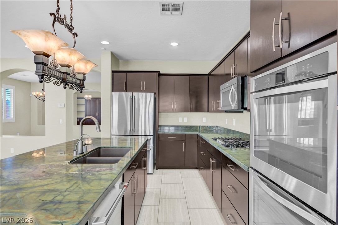 3816 Greenbriar Bluff Avenue North Las Vegas NV 89081