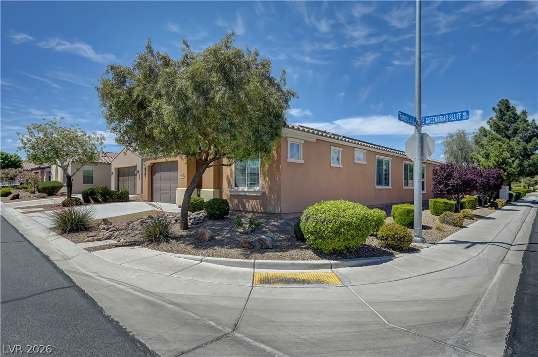 3816 Greenbriar Bluff Avenue North Las Vegas NV 89081