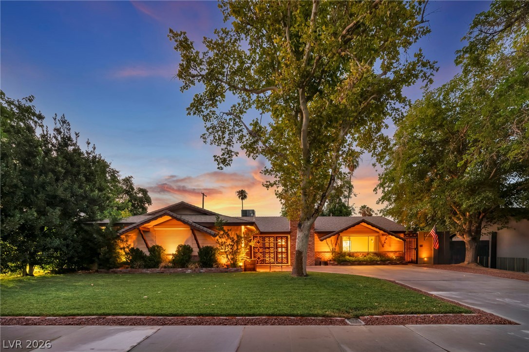 2916 Colanthe Avenue Las Vegas NV 89102