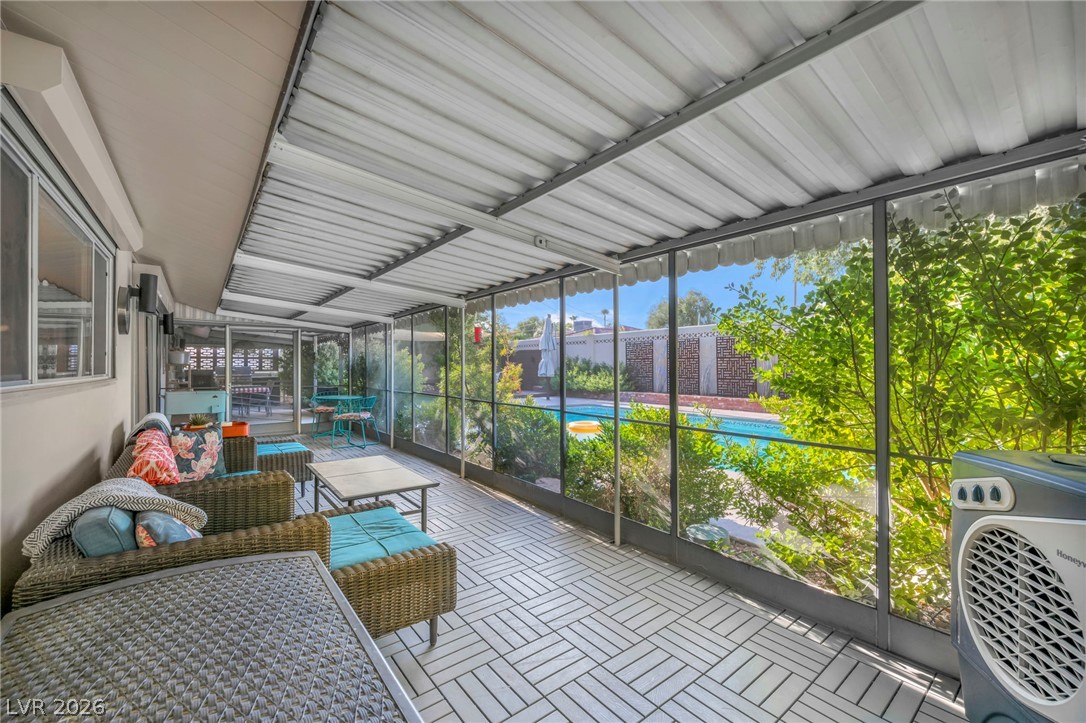 2916 Colanthe Avenue Las Vegas NV 89102