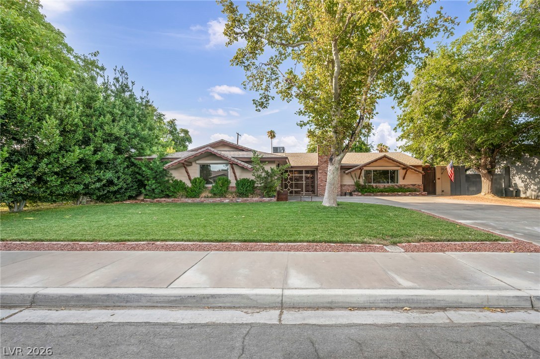 2916 Colanthe Avenue Las Vegas NV 89102