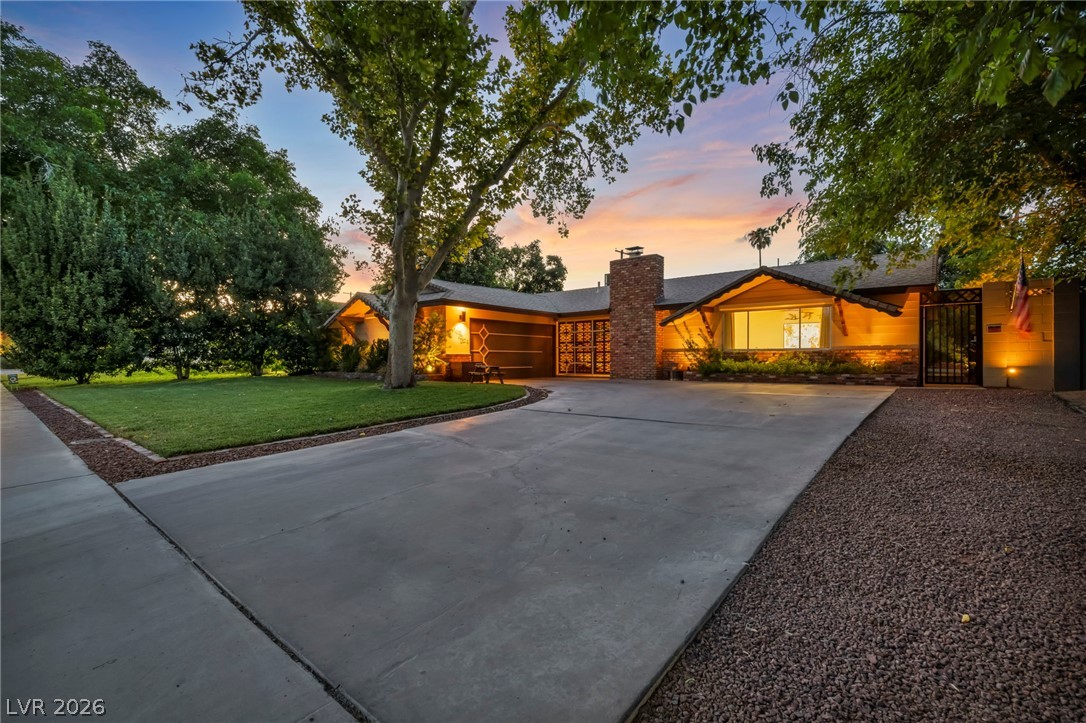 2916 Colanthe Avenue Las Vegas NV 89102