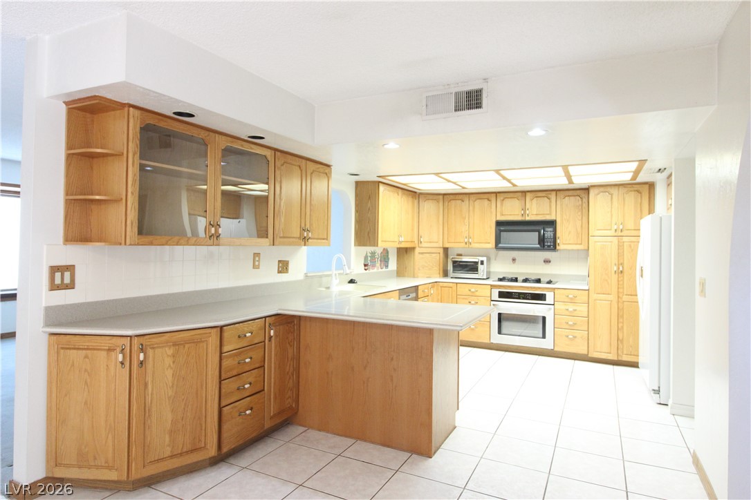 3320 Delderfield Avenue Las Vegas NV 89121