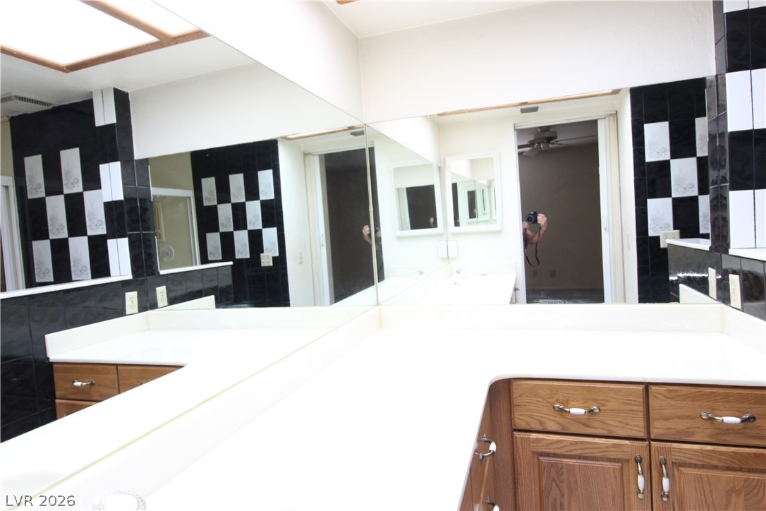 3320 Delderfield Avenue Las Vegas NV 89121