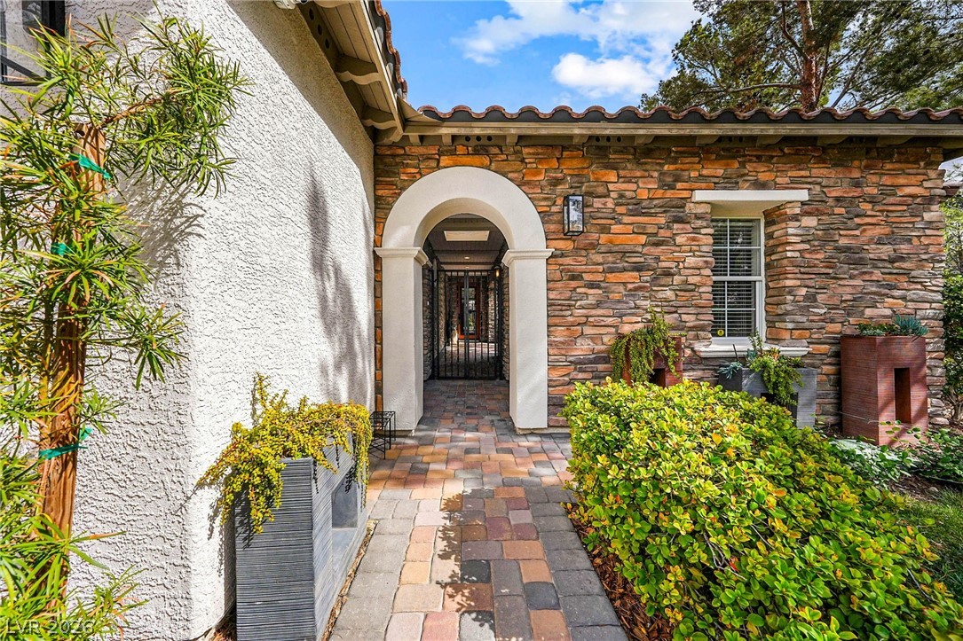 11846 Waterford Castle Court Las Vegas NV 89141