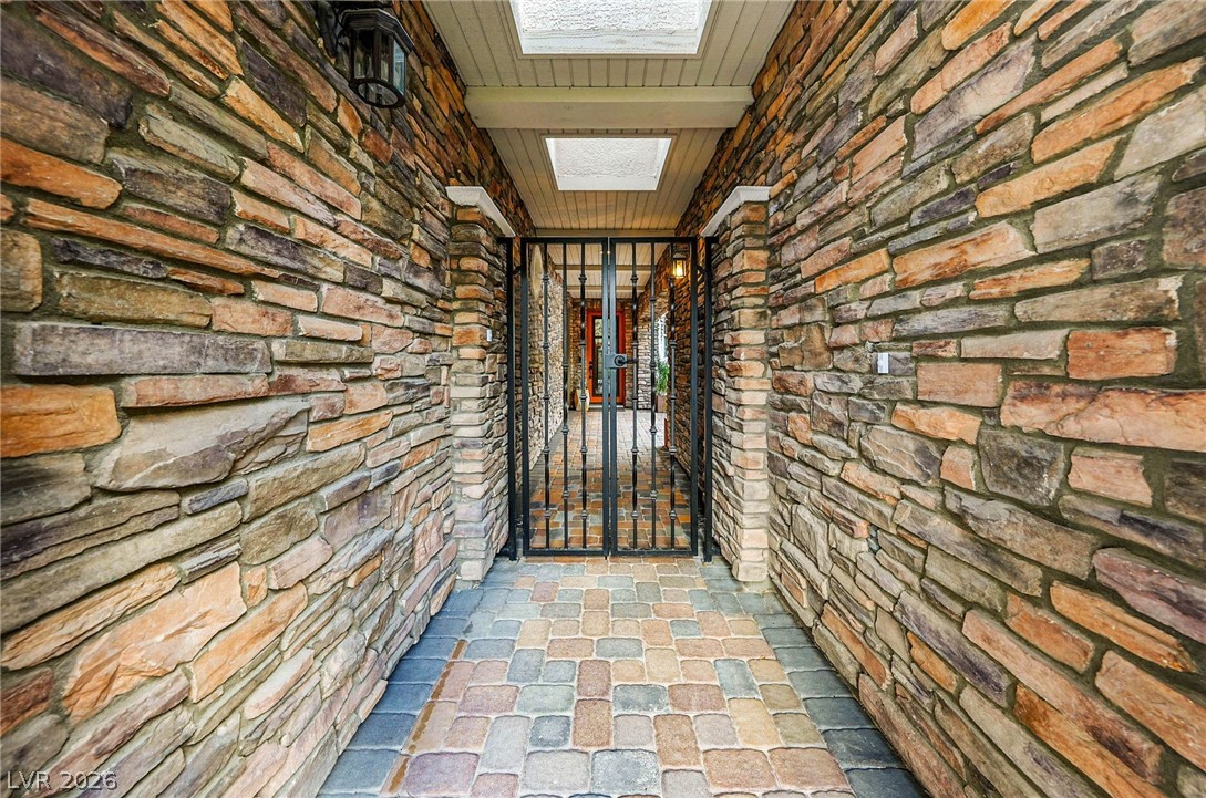 11846 Waterford Castle Court Las Vegas NV 89141