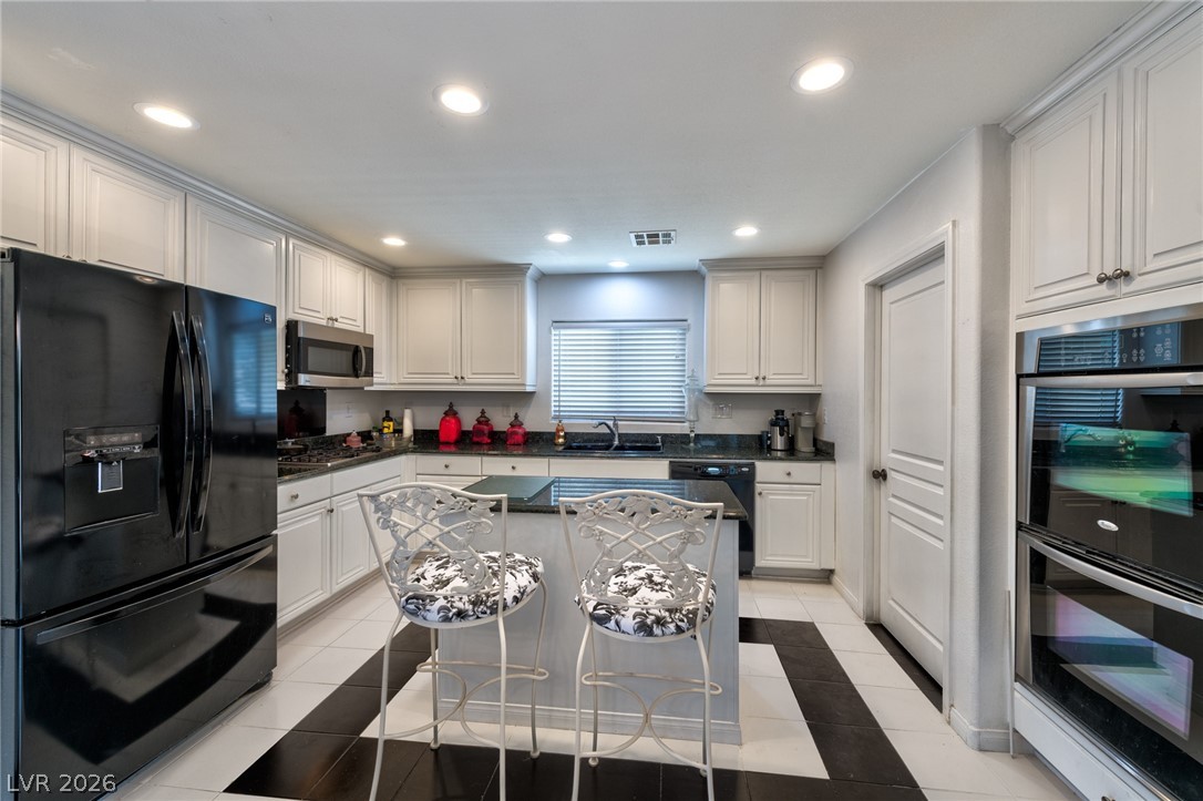 29 Marble Apex Avenue North Las Vegas NV 89031