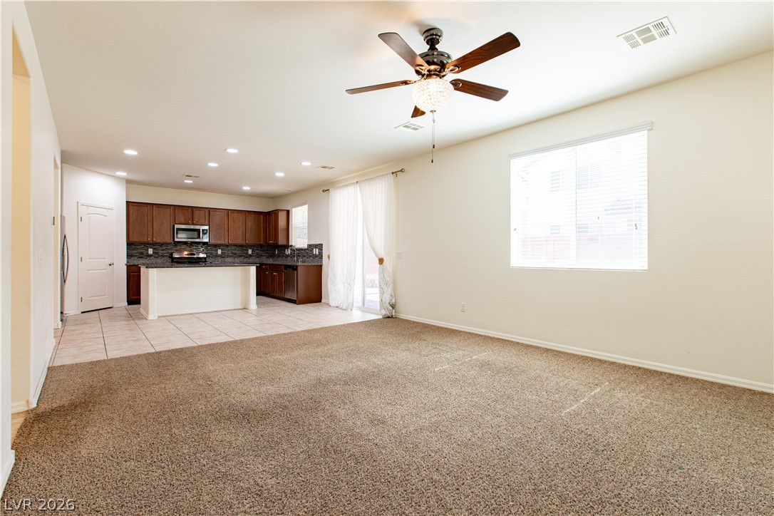 7915 Dell Ridge Avenue Las Vegas NV 89179