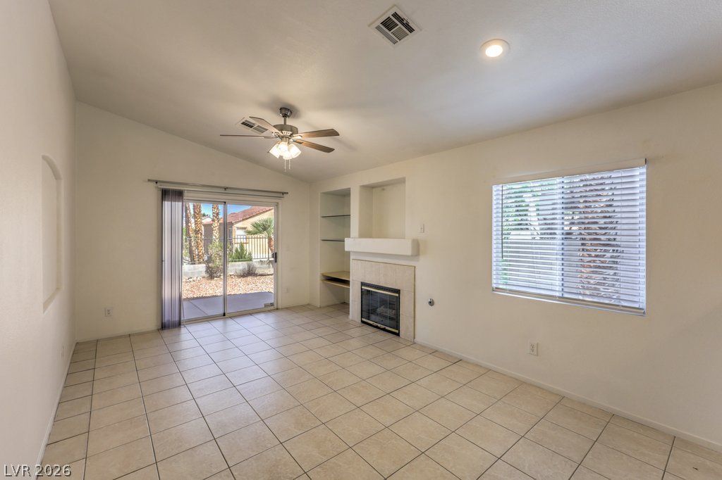 3186 Castle Canyon Avenue Henderson NV 89052