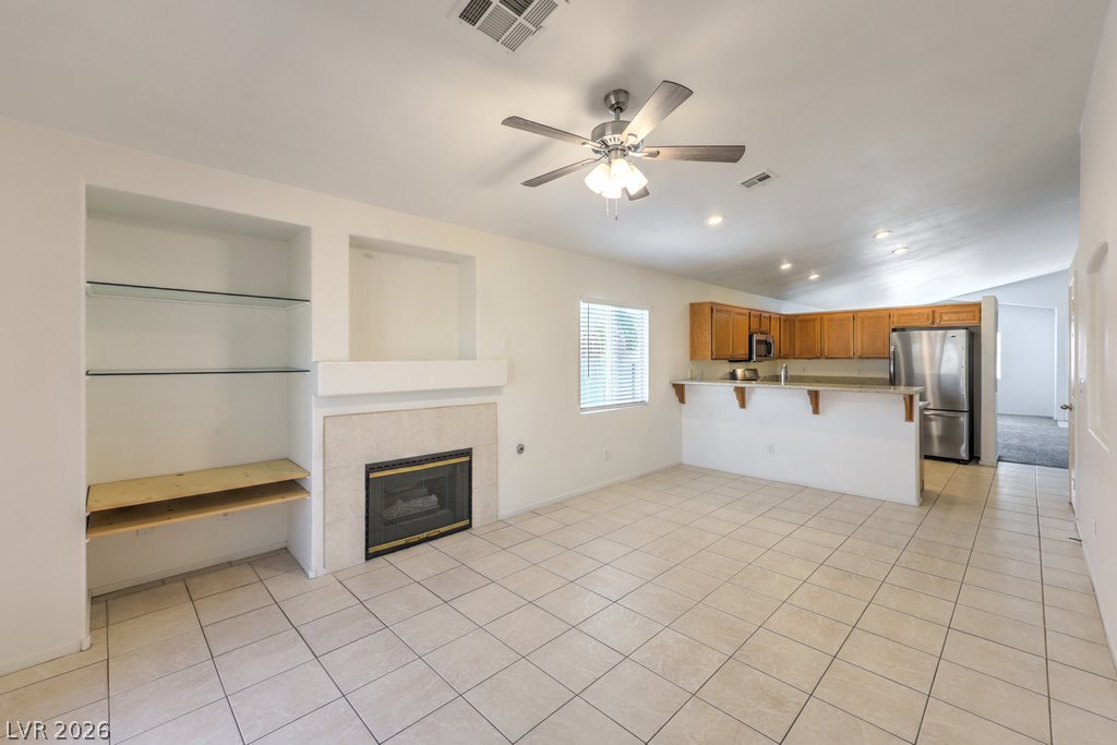 3186 Castle Canyon Avenue Henderson NV 89052