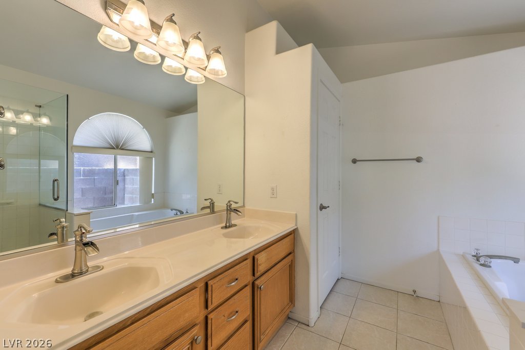 3186 Castle Canyon Avenue Henderson NV 89052