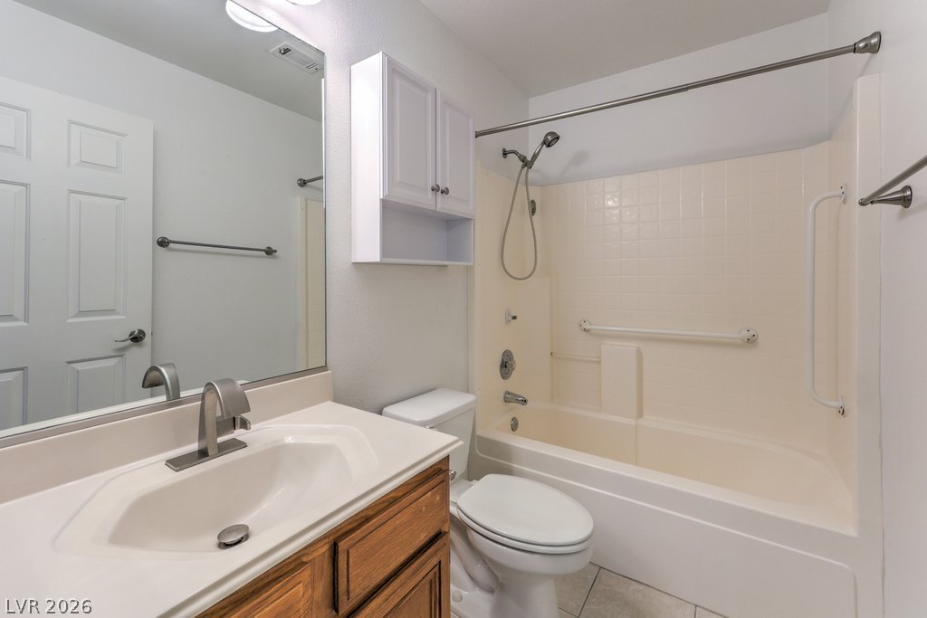 3186 Castle Canyon Avenue Henderson NV 89052