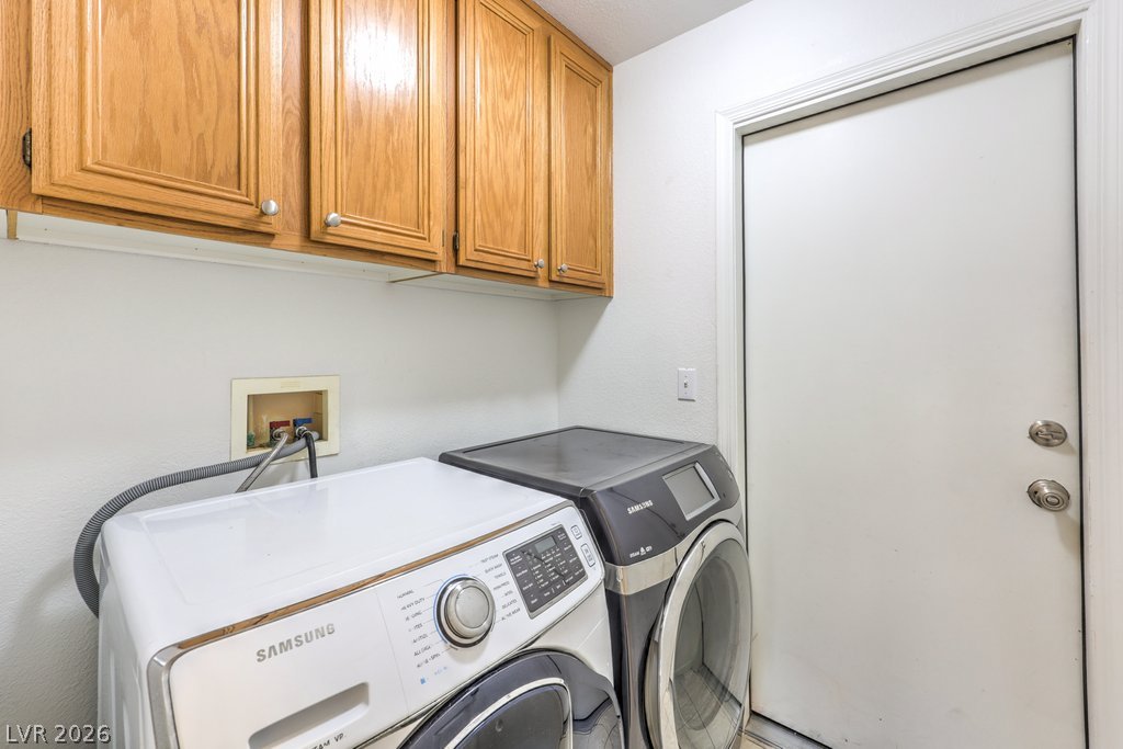 3186 Castle Canyon Avenue Henderson NV 89052