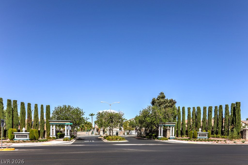 3186 Castle Canyon Avenue Henderson NV 89052
