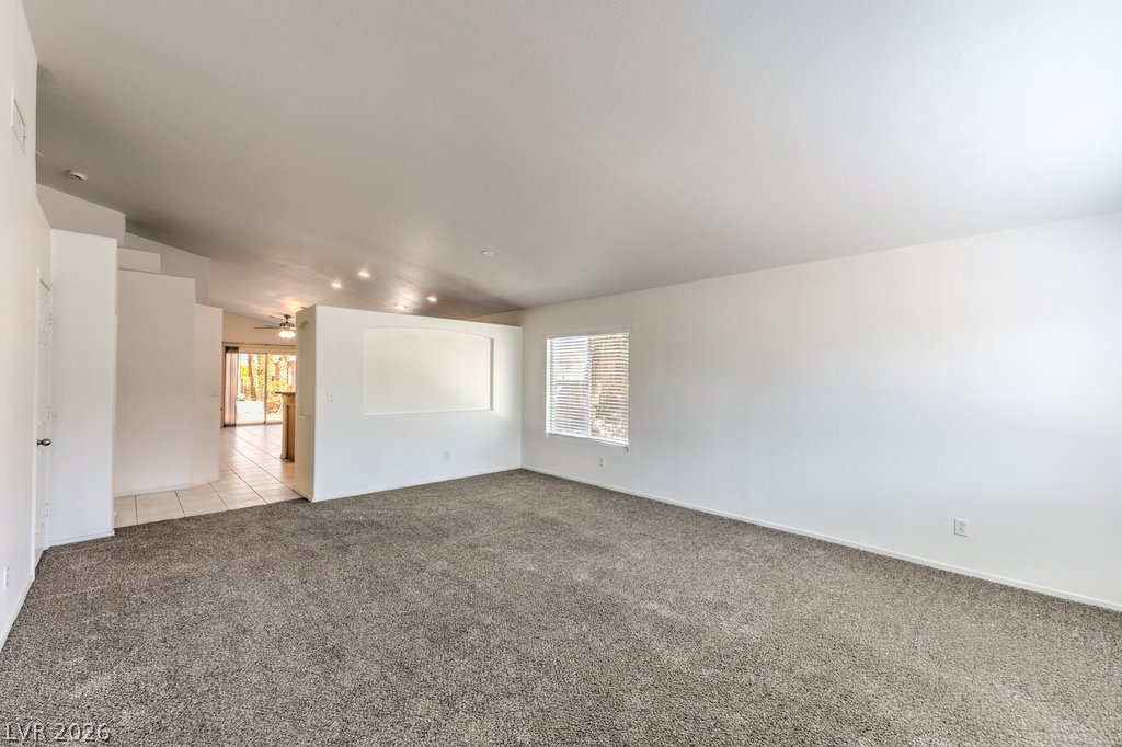 3186 Castle Canyon Avenue Henderson NV 89052