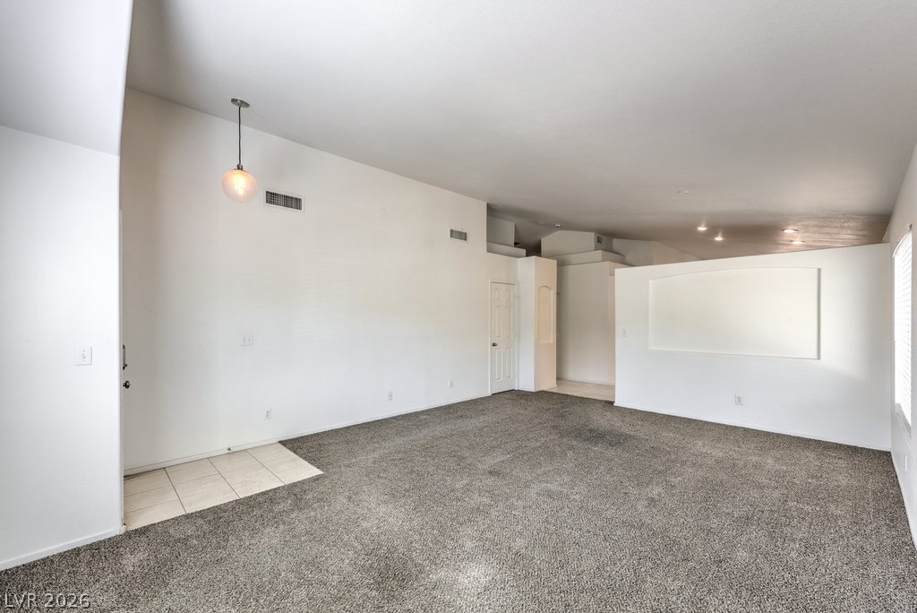 3186 Castle Canyon Avenue Henderson NV 89052