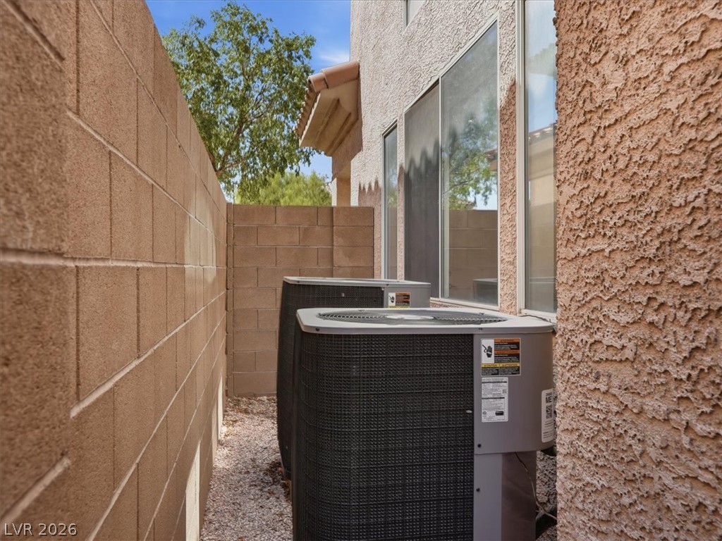 8946 Sanibel Shore Avenue Las Vegas NV 89147