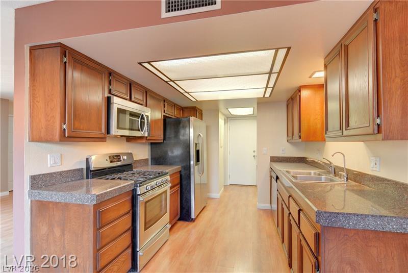 4376 Shortleaf Street Las Vegas NV 89119