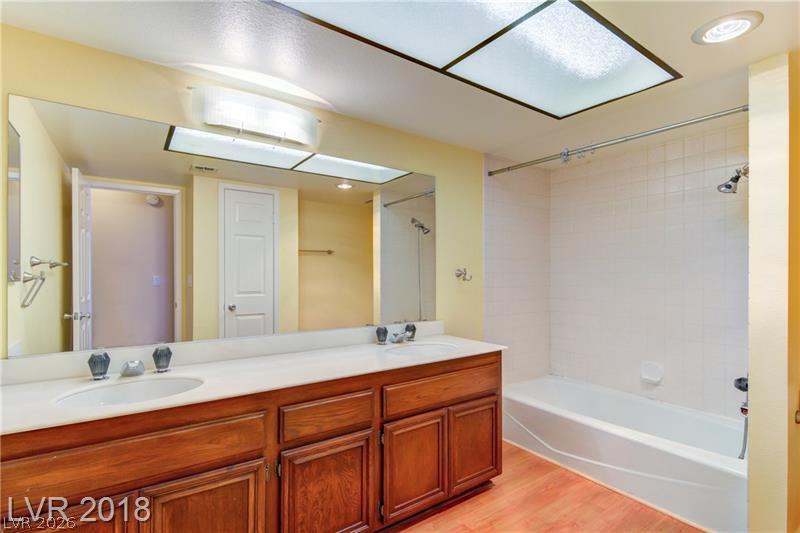 4376 Shortleaf Street Las Vegas NV 89119