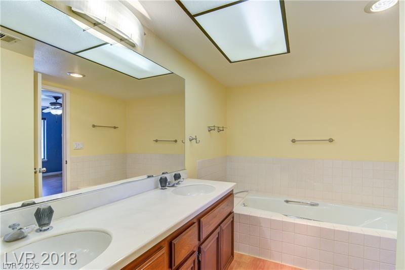4376 Shortleaf Street Las Vegas NV 89119