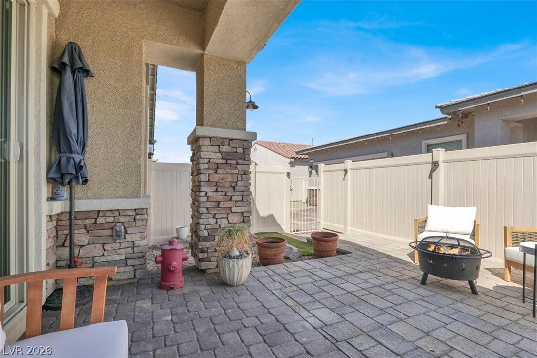 727 Chopin Hills Street Henderson NV 89011