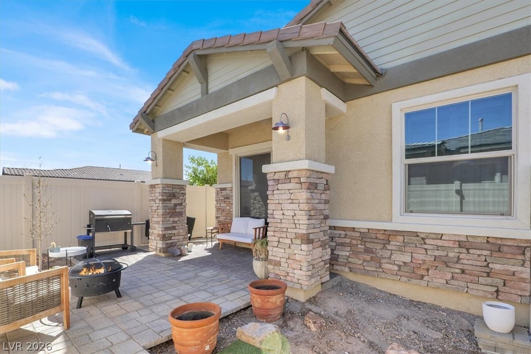 727 Chopin Hills Street Henderson NV 89011
