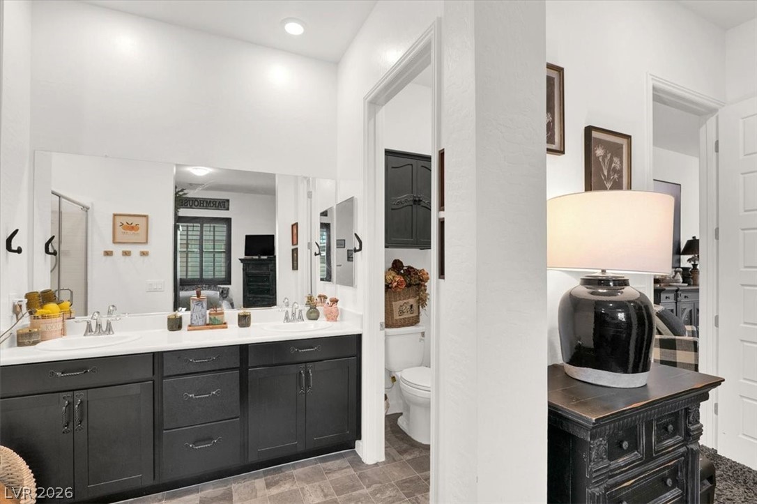 727 Chopin Hills Street Henderson NV 89011