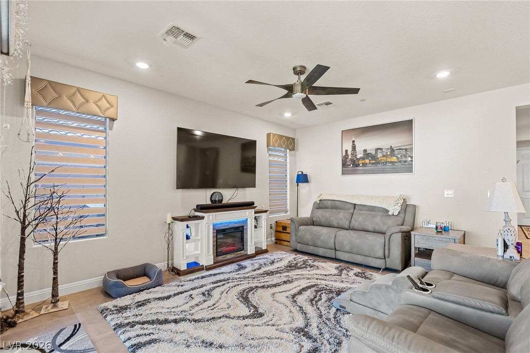 10934 Delparke Valley Avenue Las Vegas NV 89166