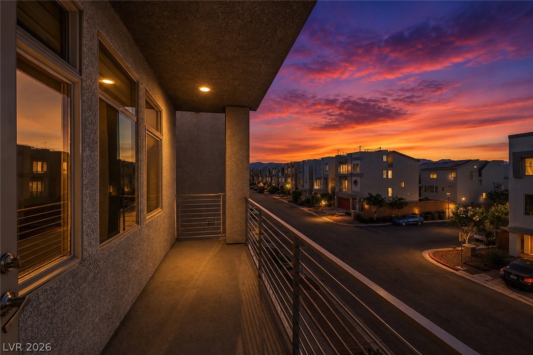 8011 Haywood Estate Avenue Las Vegas NV 89113