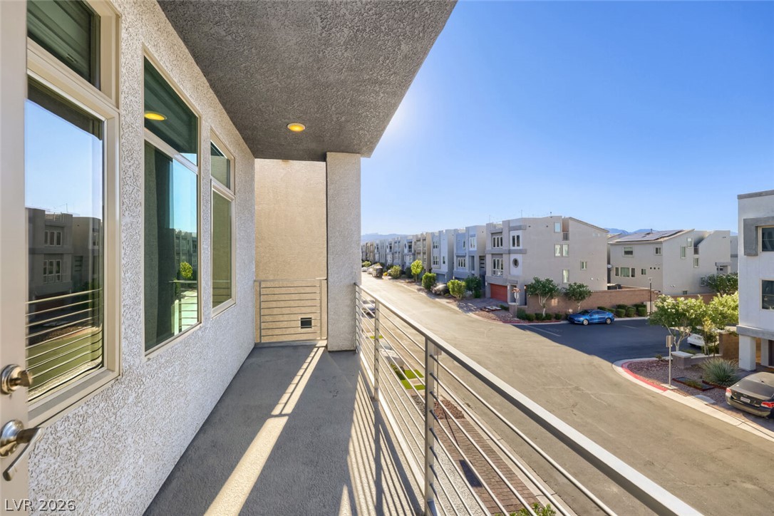 8011 Haywood Estate Avenue Las Vegas NV 89113