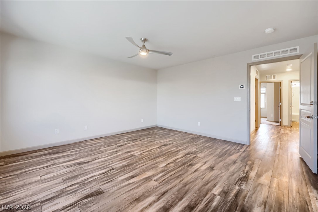 8011 Haywood Estate Avenue Las Vegas NV 89113