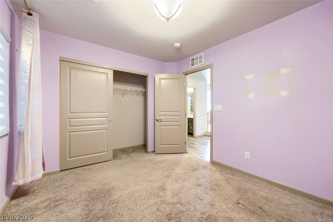 8011 Haywood Estate Avenue Las Vegas NV 89113