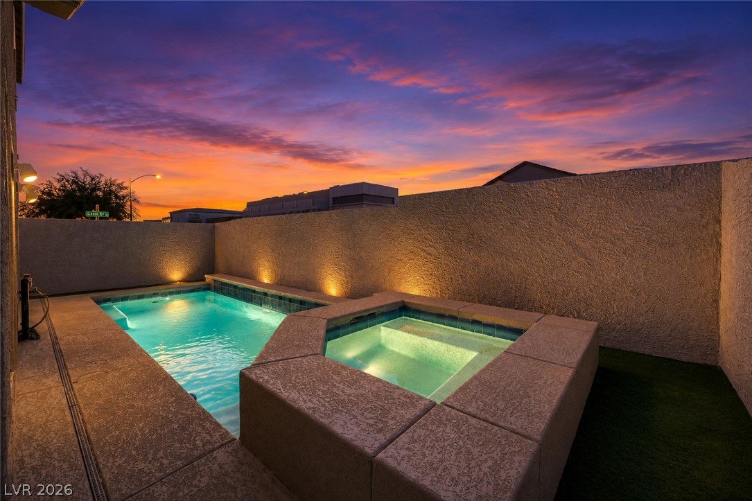 8011 Haywood Estate Avenue Las Vegas NV 89113