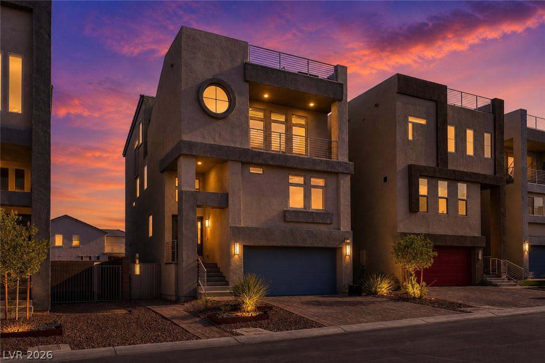 8011 Haywood Estate Avenue Las Vegas NV 89113