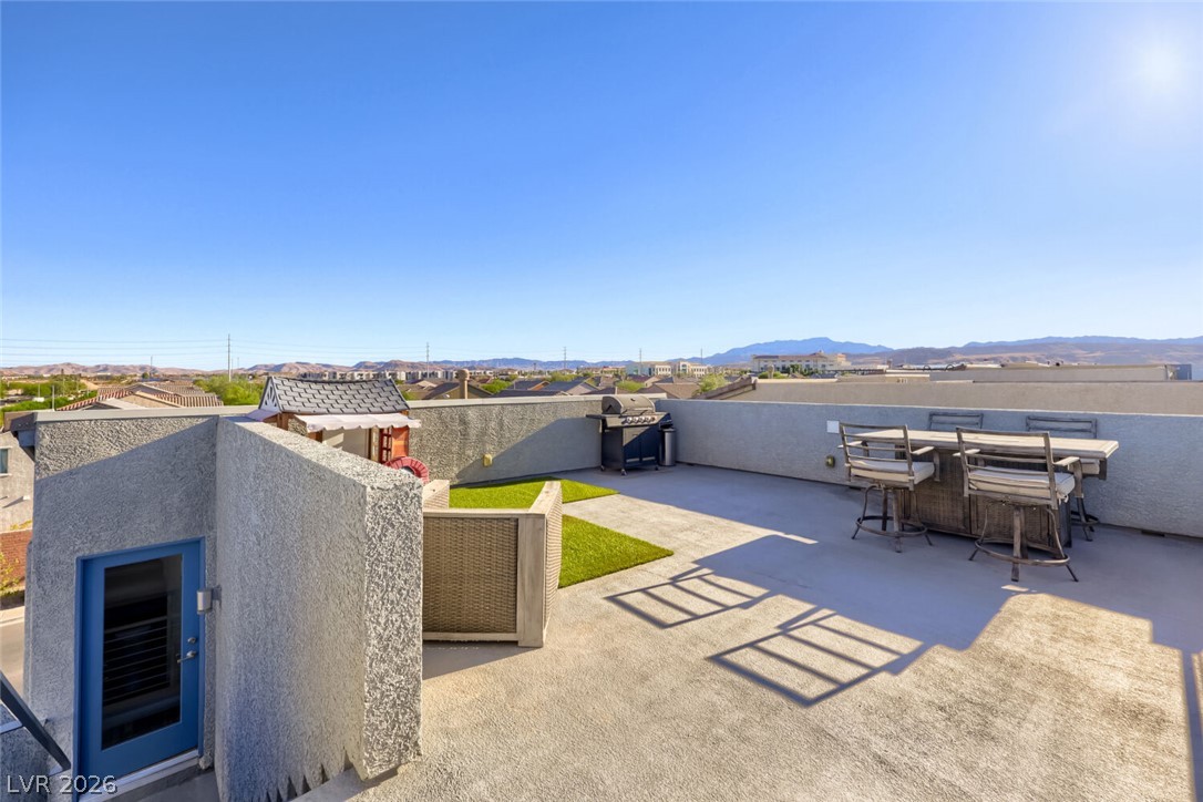 8011 Haywood Estate Avenue Las Vegas NV 89113