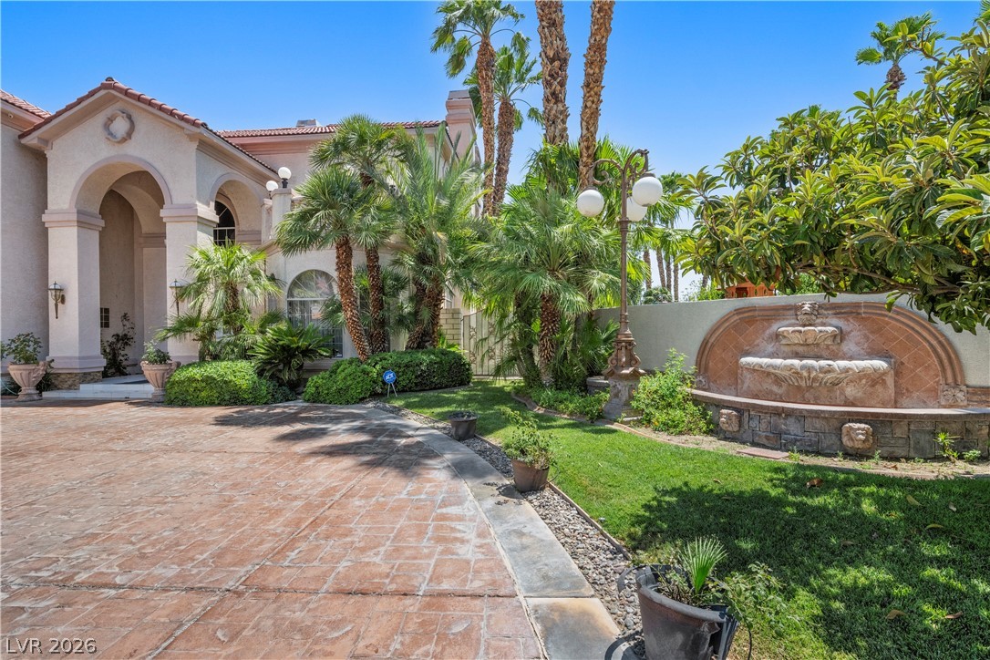 2563 Aviv Court Las Vegas NV 89121