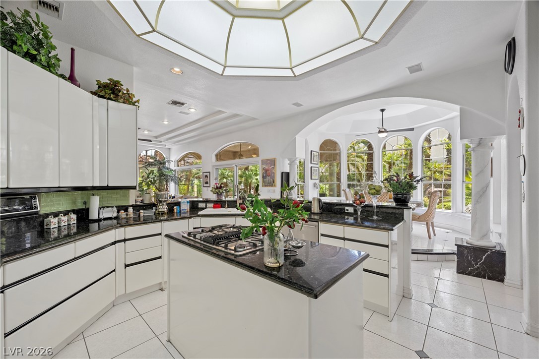 2563 Aviv Court Las Vegas NV 89121