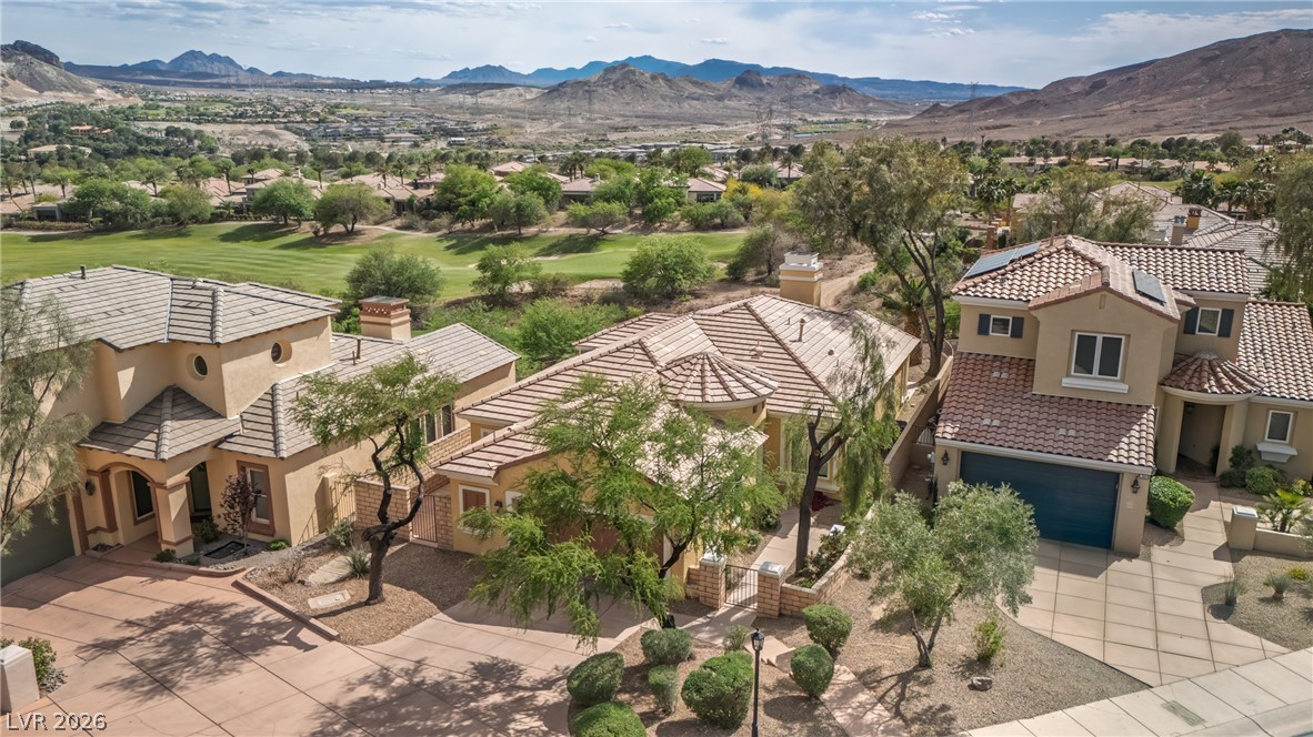 32 Cerchio Basso Henderson NV 89011