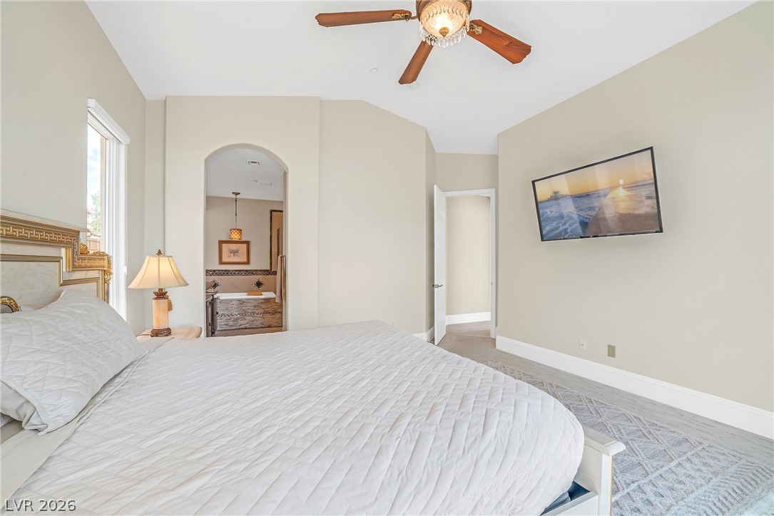 32 Cerchio Basso Henderson NV 89011